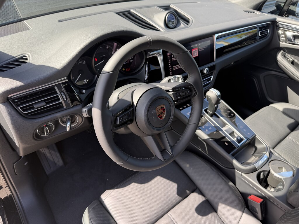 New 2026 Porsche Macan