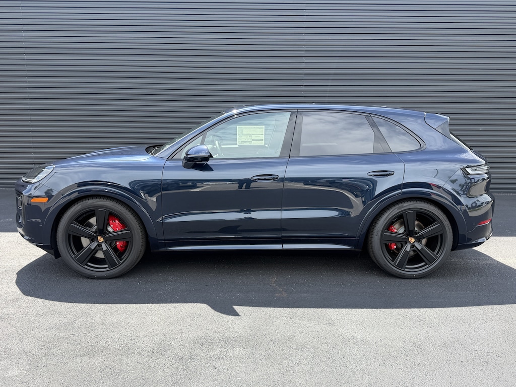 New 2026 Porsche Cayenne GTS