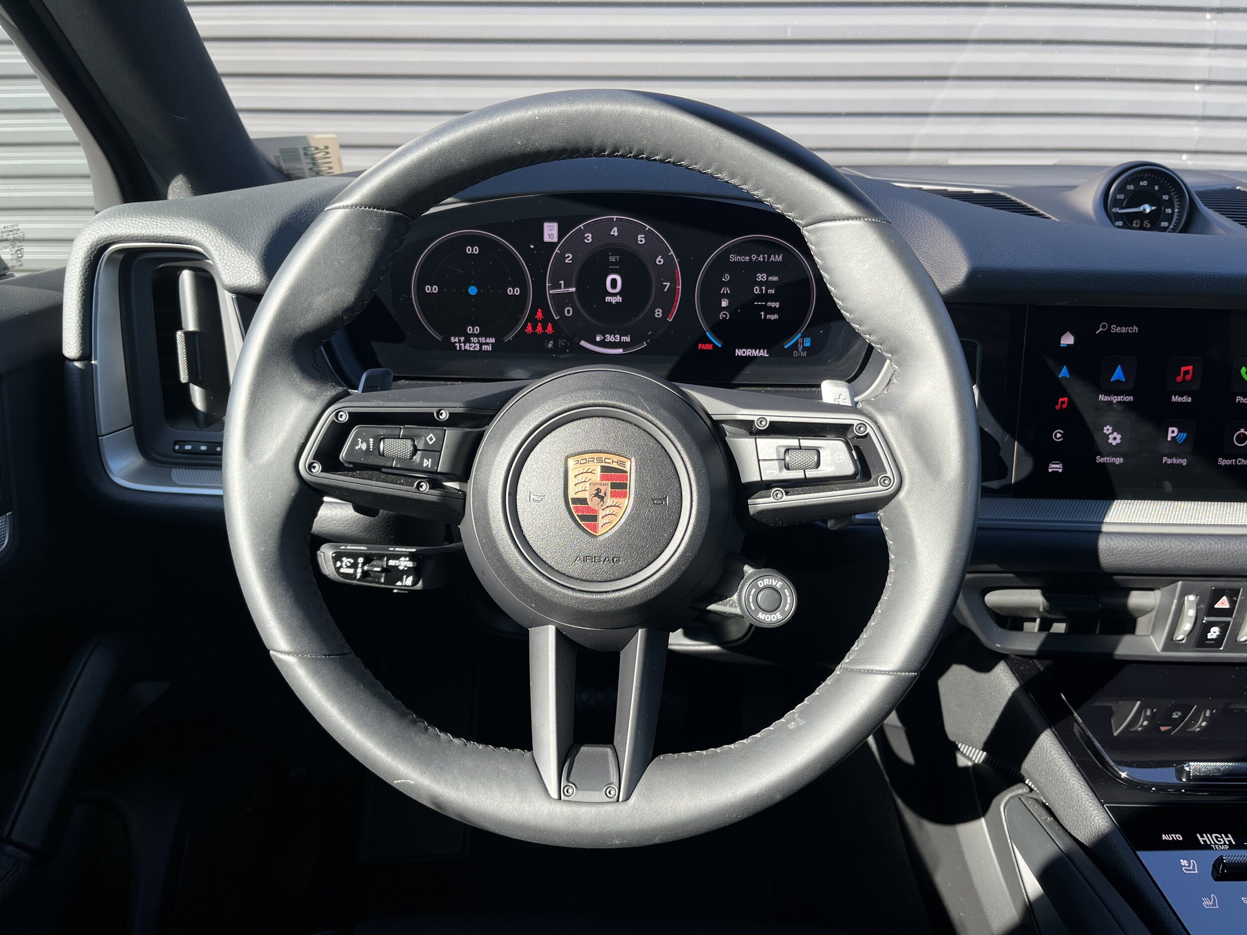 2025 Porsche Cayenne Base - Photo 13