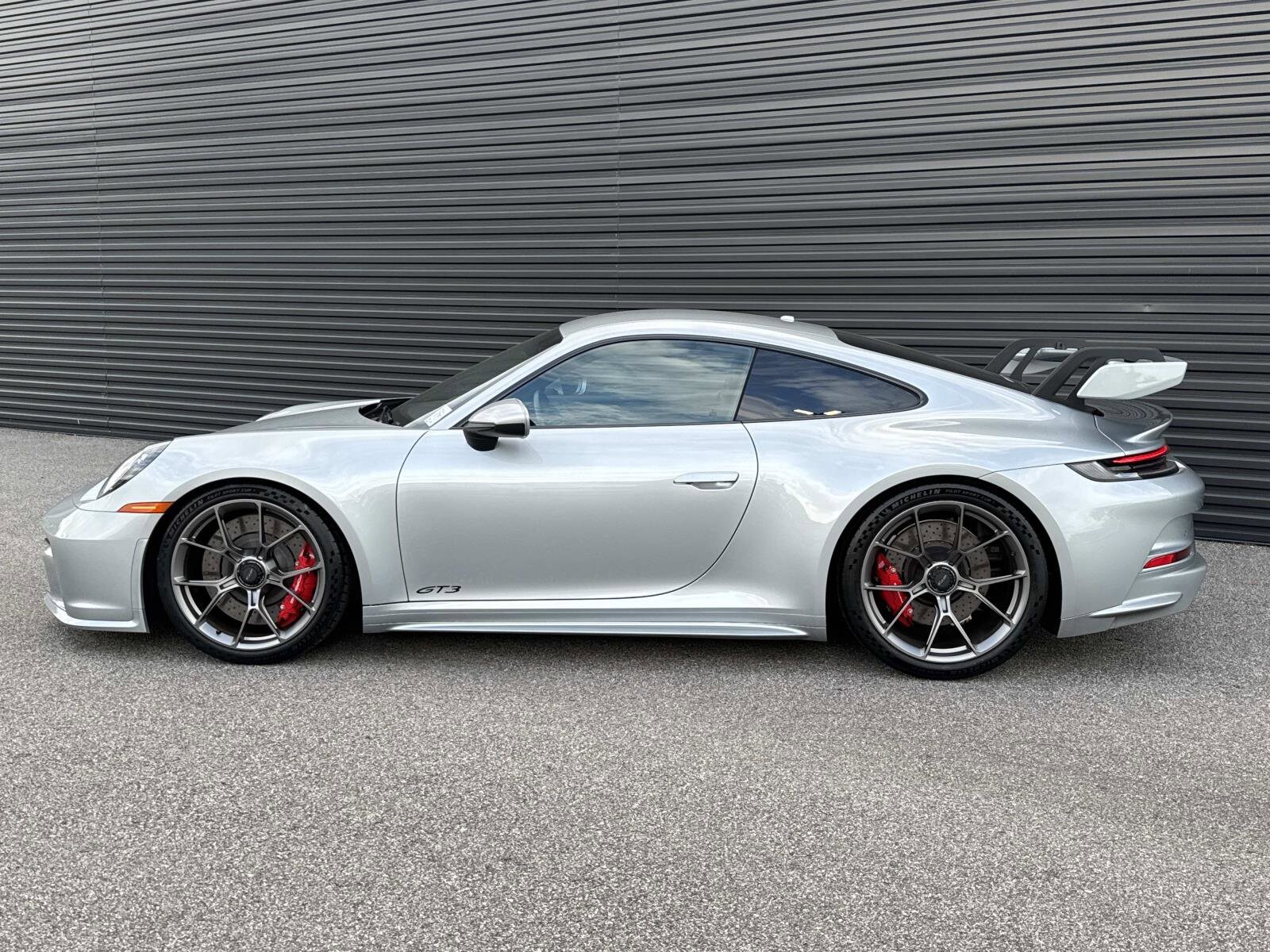 2022 Porsche 911 GT3 photo 2