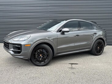 2025 Porsche Cayenne Coupe SUV