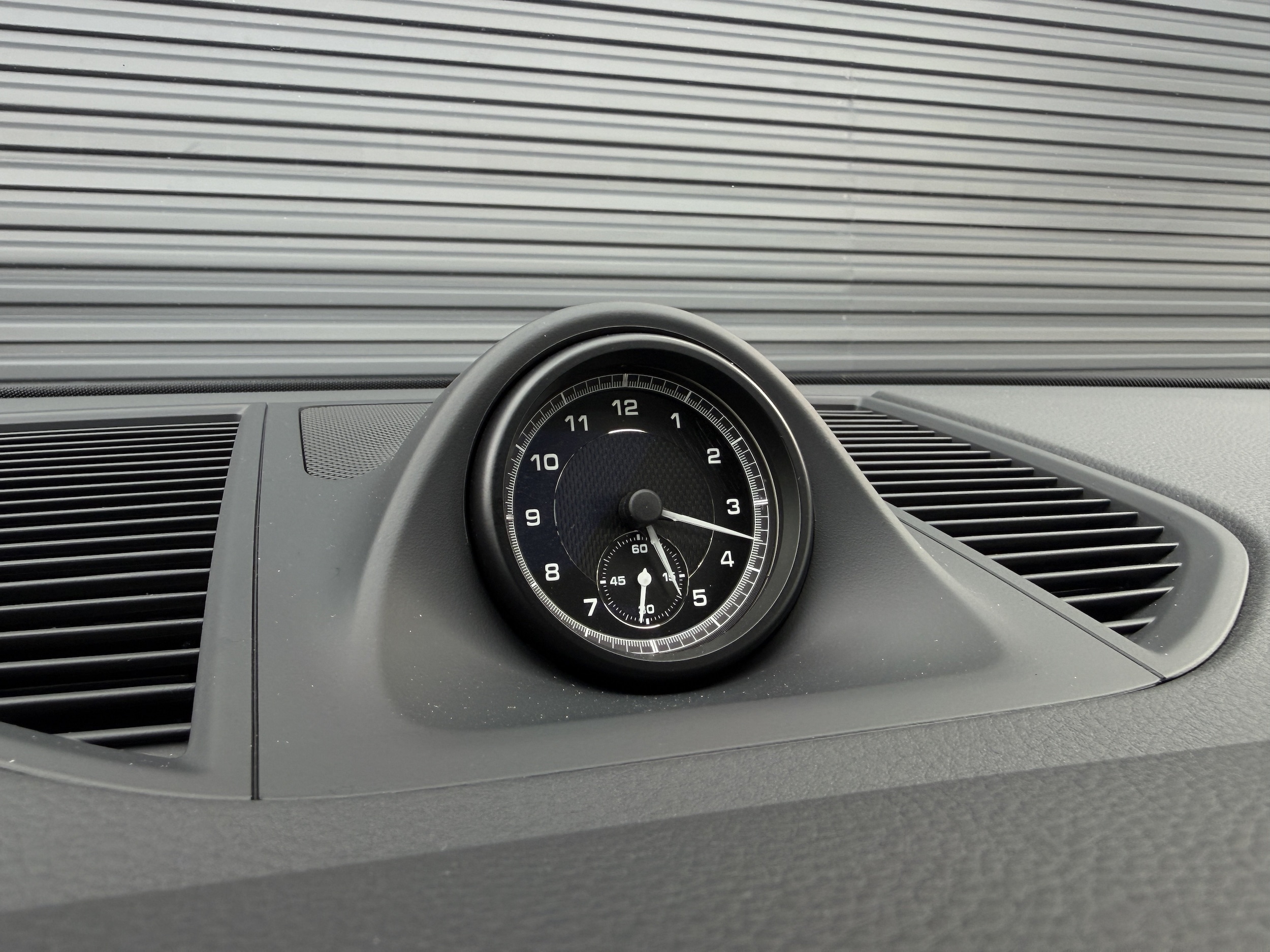 2026 Porsche Macan Base - Photo 34