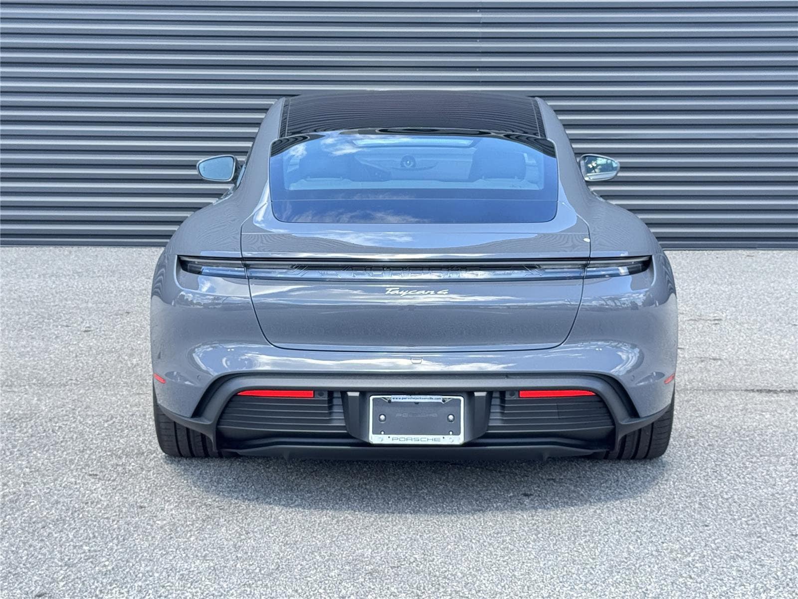 2025 Porsche Taycan Base - Photo 6