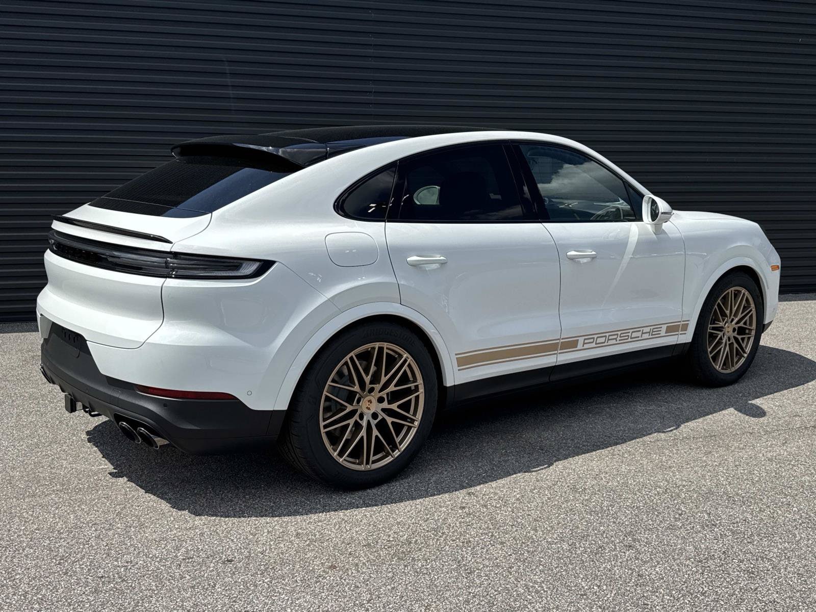 2026 Porsche Cayenne Coupe Base - Photo 8