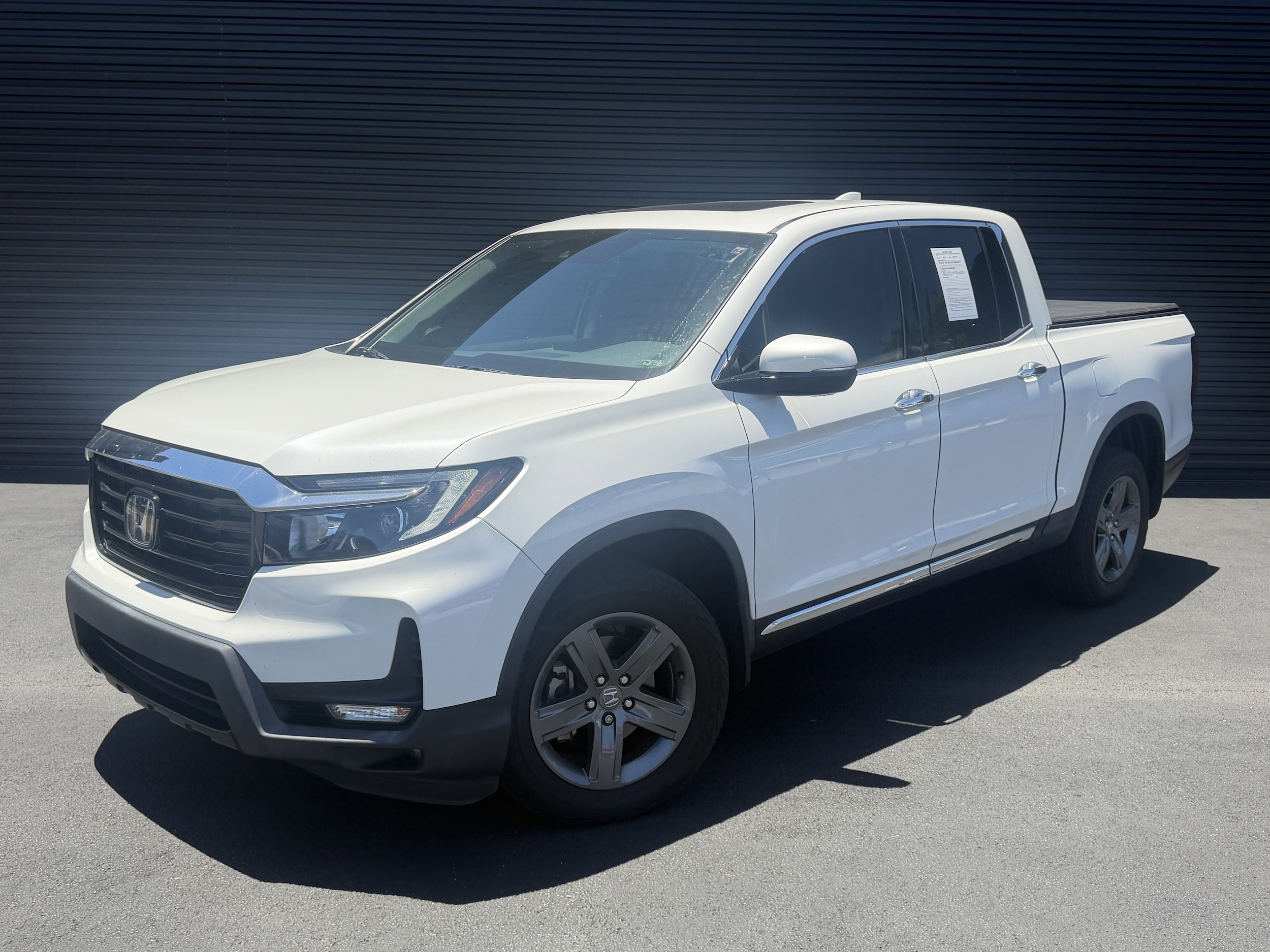 2022 Honda Ridgeline RTL-E AWD's photo