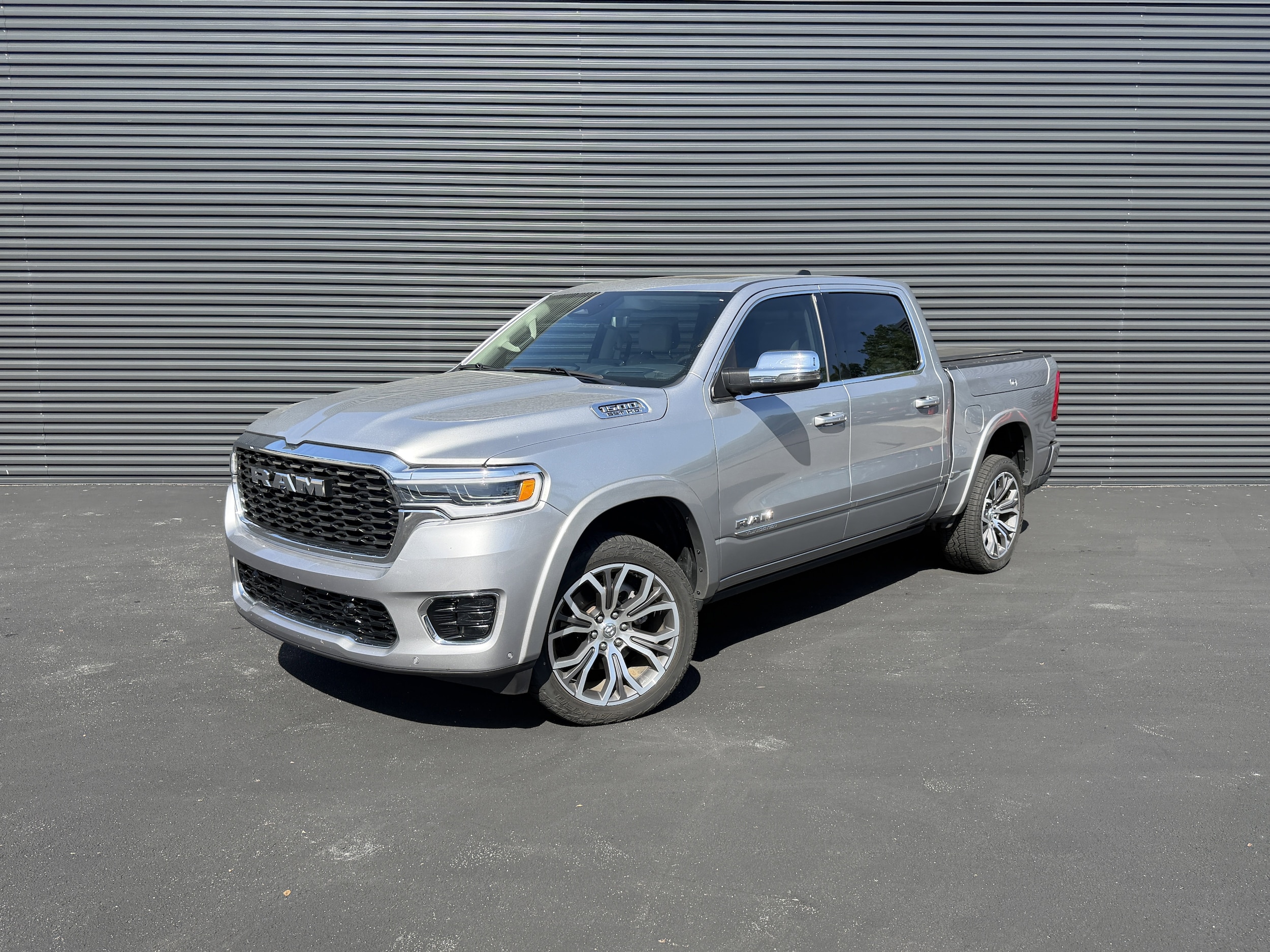 2025 RAM 1500 Tungsten 4x4 Crew Cab 5'7's photo