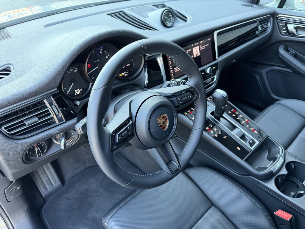 New 2026 Porsche Macan