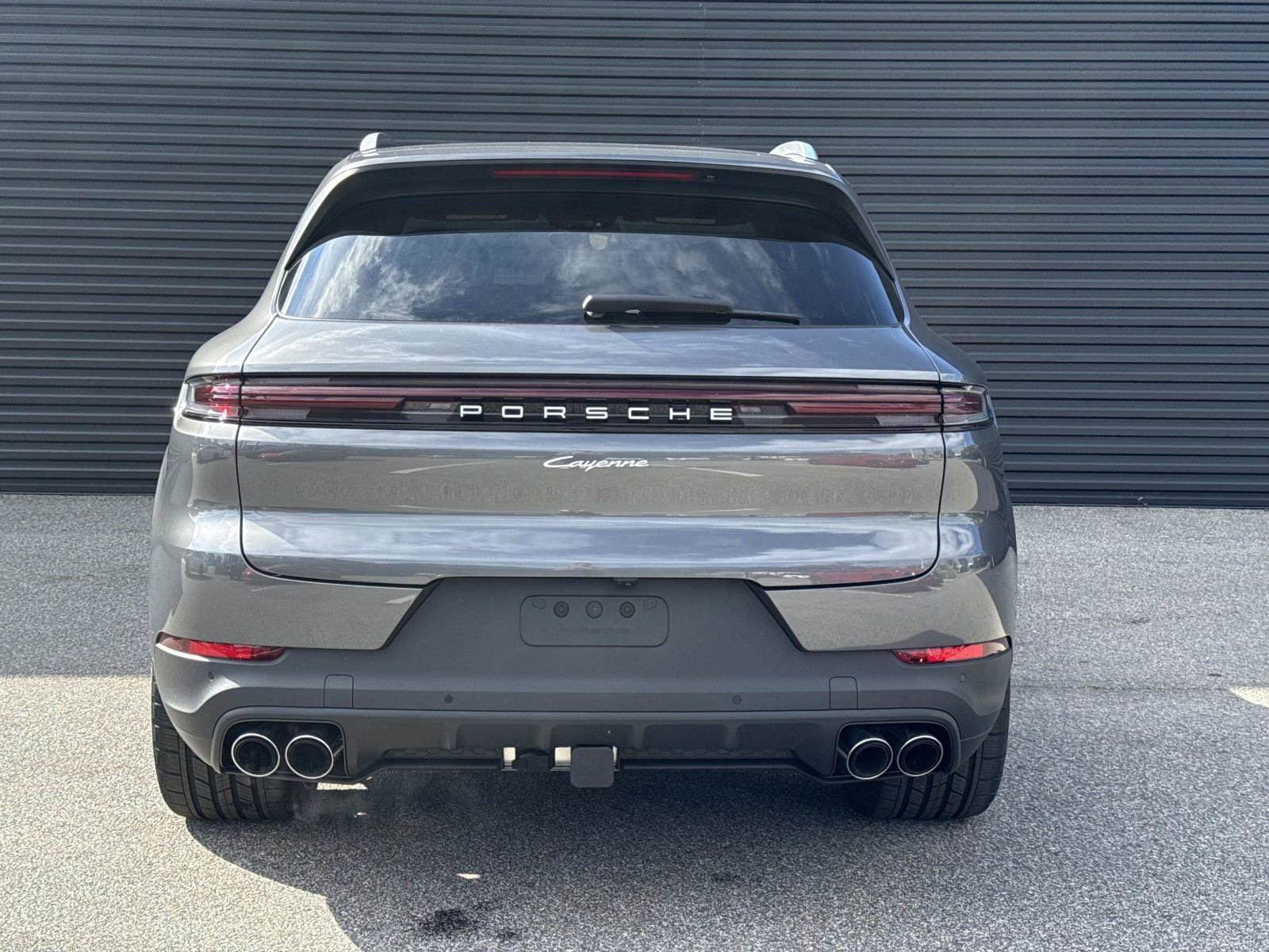2026 Porsche Cayenne Base - Photo 6
