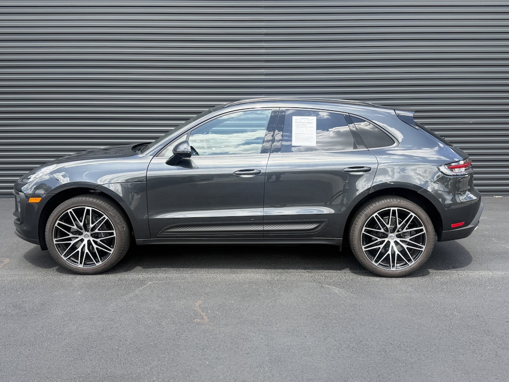 Certified 2024 Porsche Macan SUV