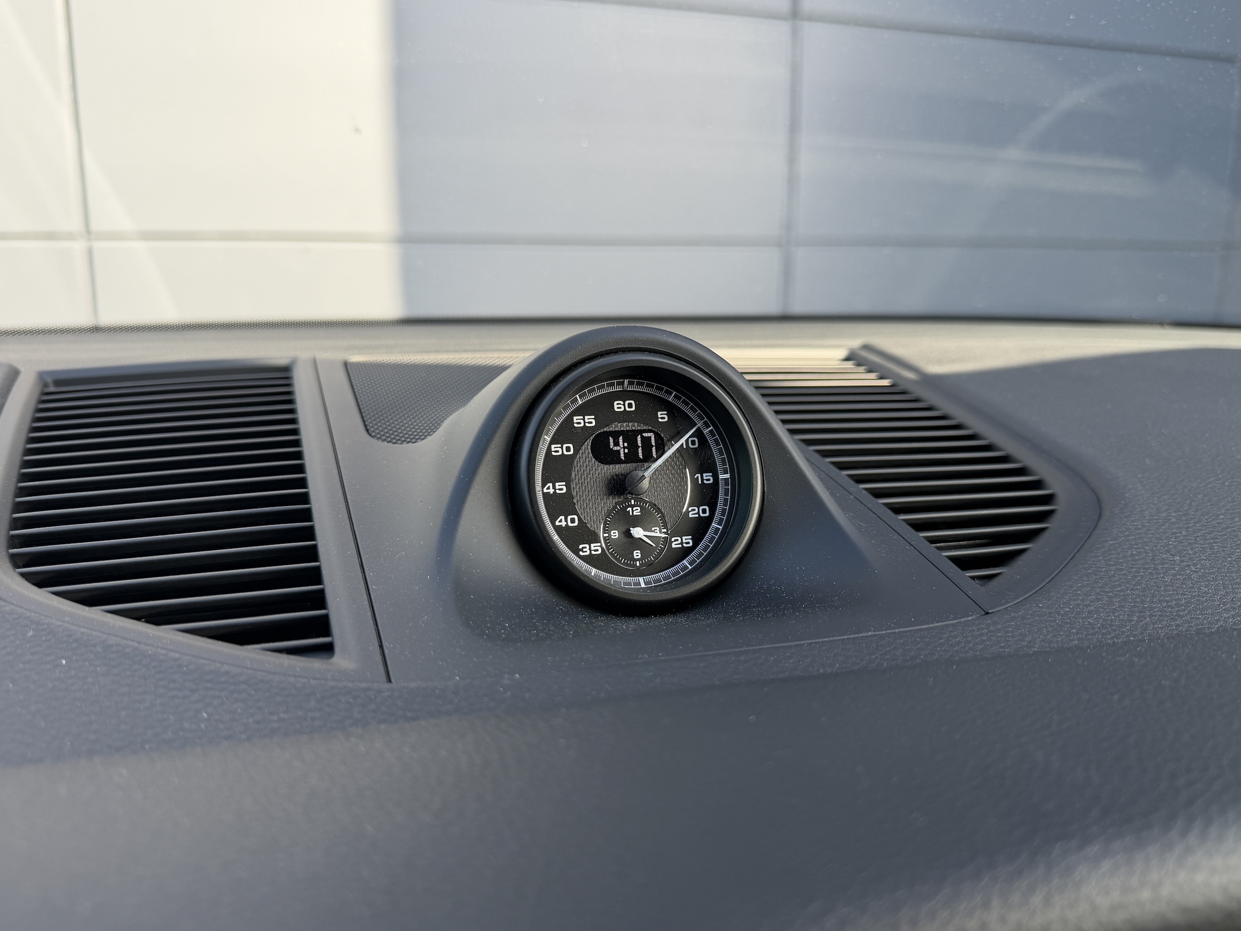 2026 Porsche Macan Base - Photo 42