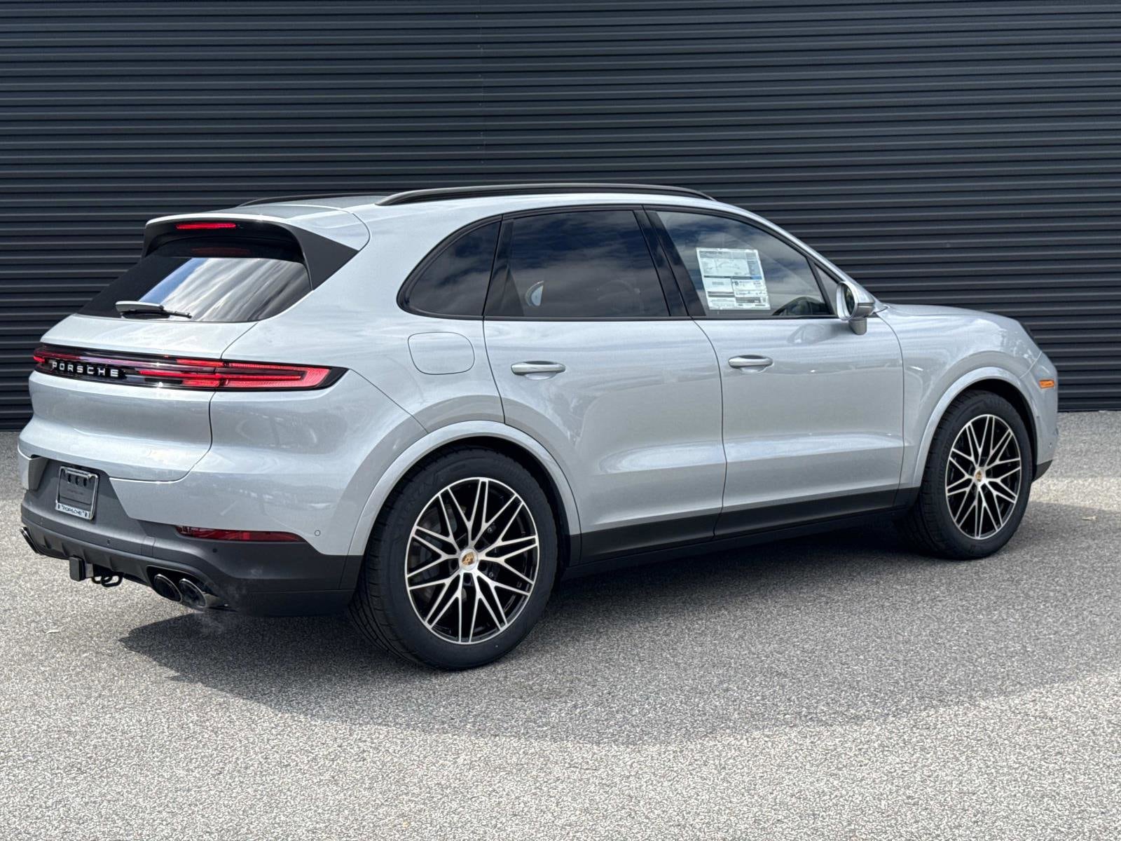 2026 Porsche Cayenne Base - Photo 9