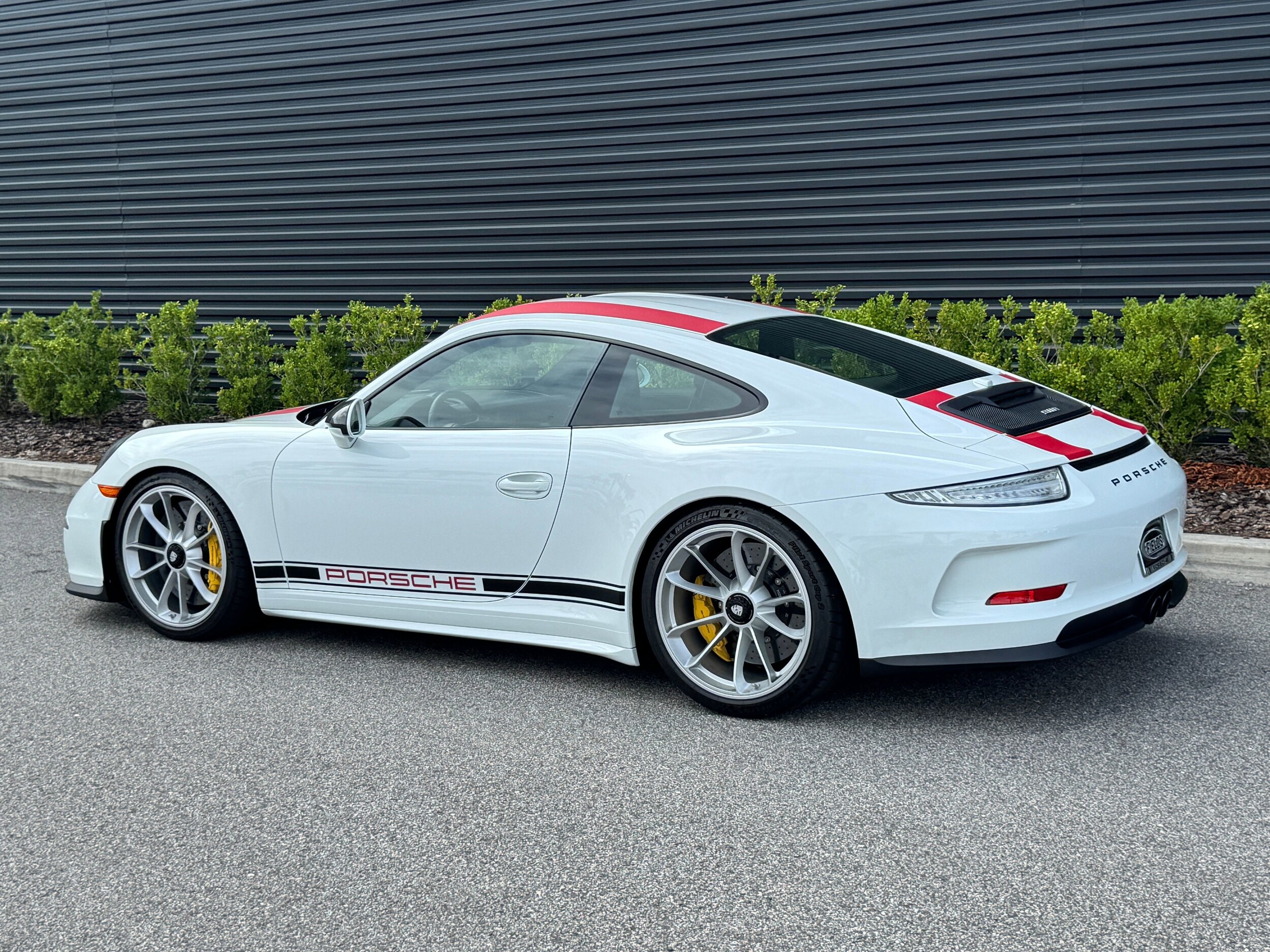 2016 Porsche 911 R photo 4