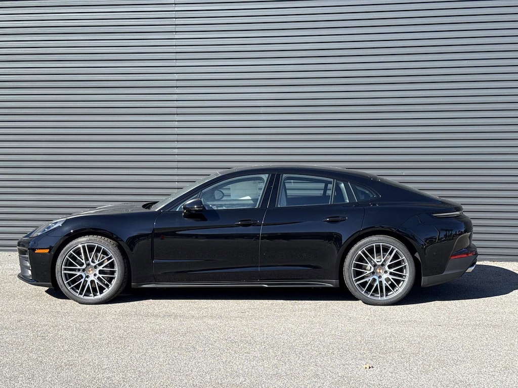 New 2026 Porsche Panamera