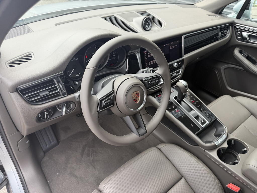 New 2026 Porsche Macan