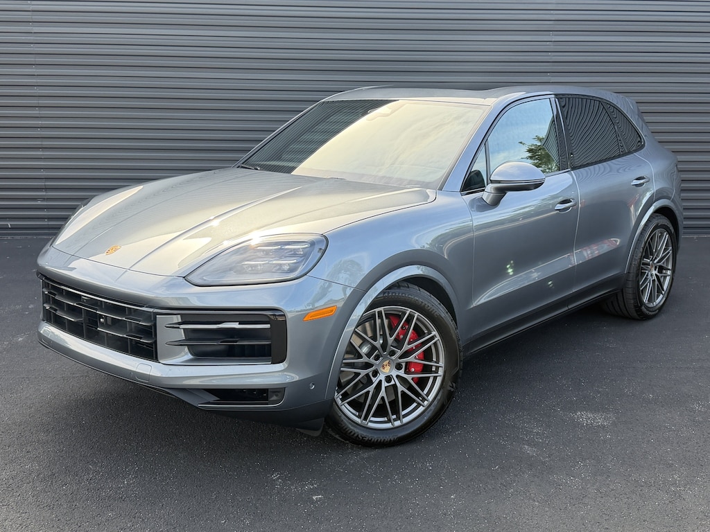 New 2026 Porsche Cayenne S