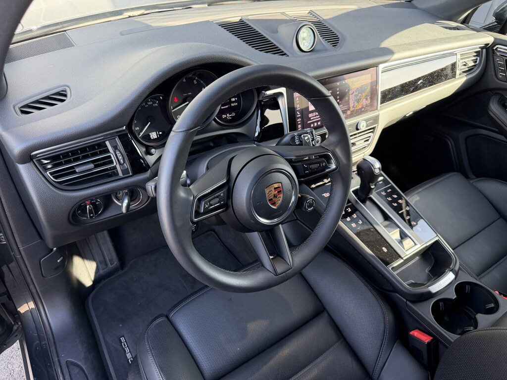 New 2026 Porsche Macan
