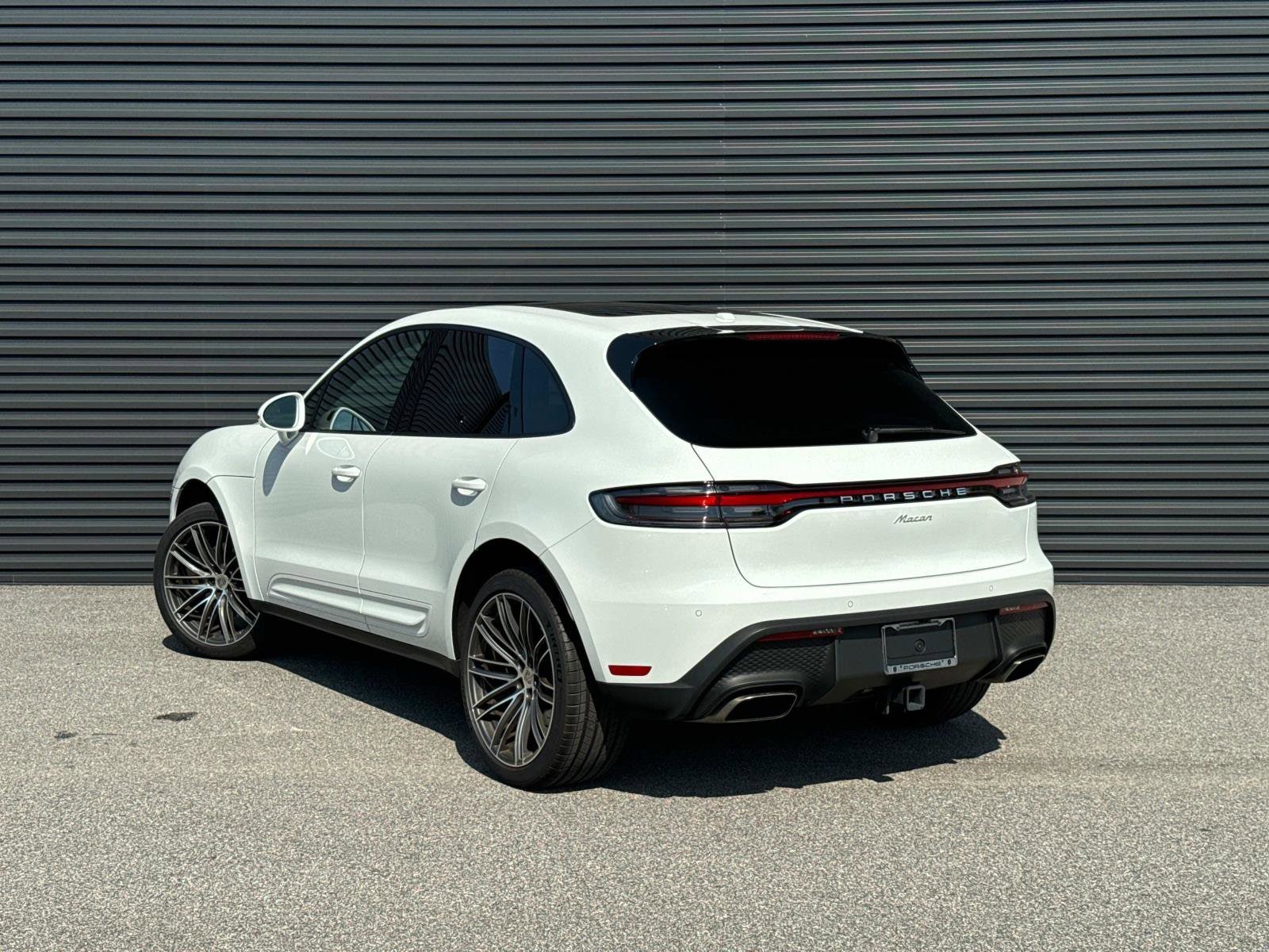 Certified 2024 Porsche Macan T with VIN WP1AA2A52RLB06628 for sale in Jacksonville, FL