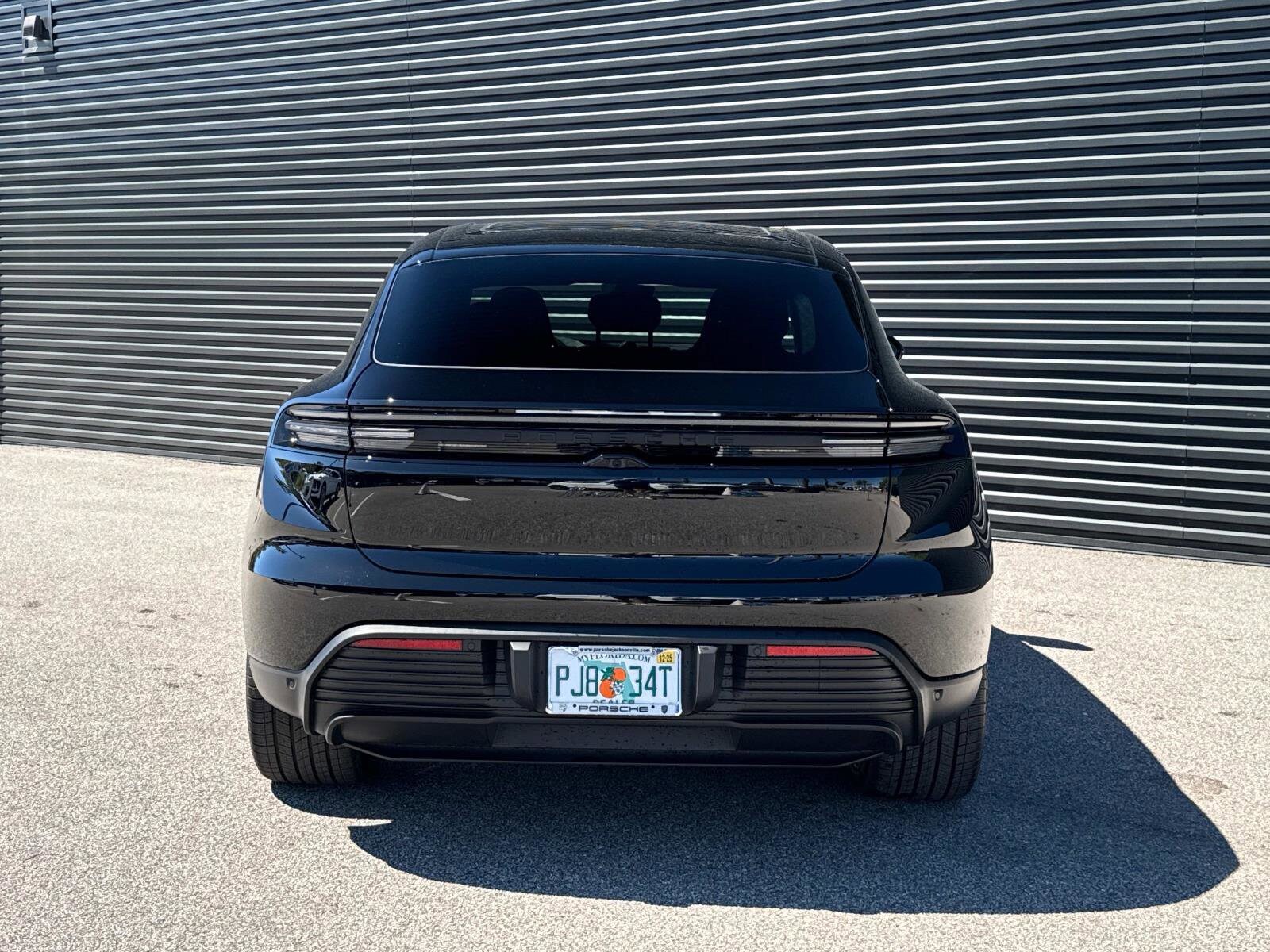 2025 Porsche Macan S - Photo 7