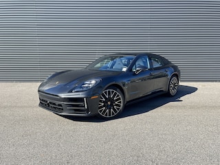 2026 Porsche Panamera 4