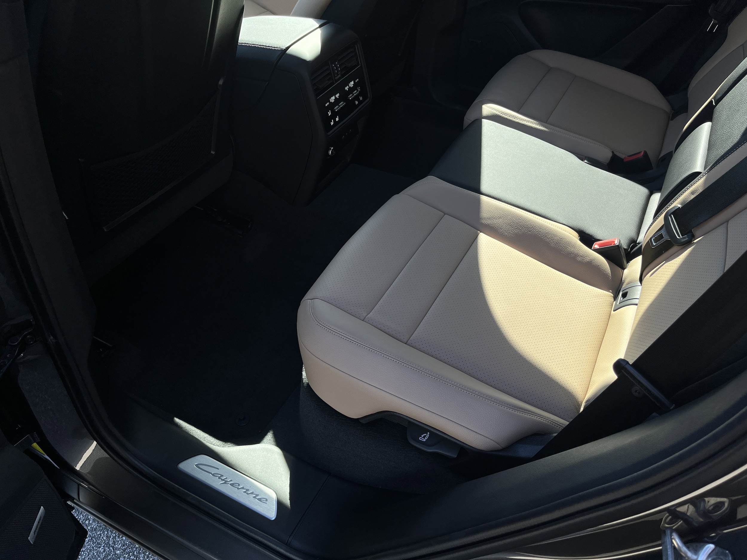 2026 Porsche Cayenne Base - Photo 33