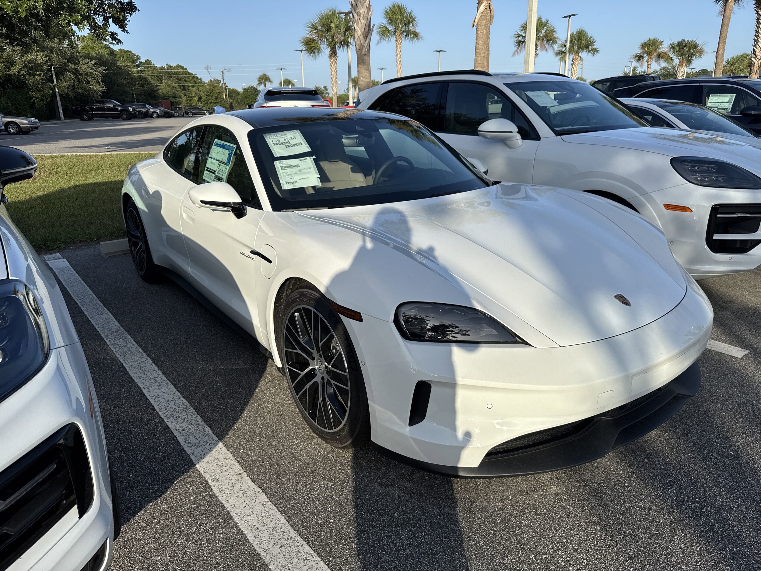2025 Porsche Taycan Turbo photo 3