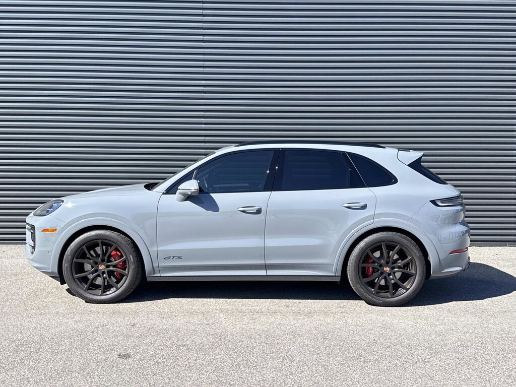 New 2025 Porsche Cayenne GTS