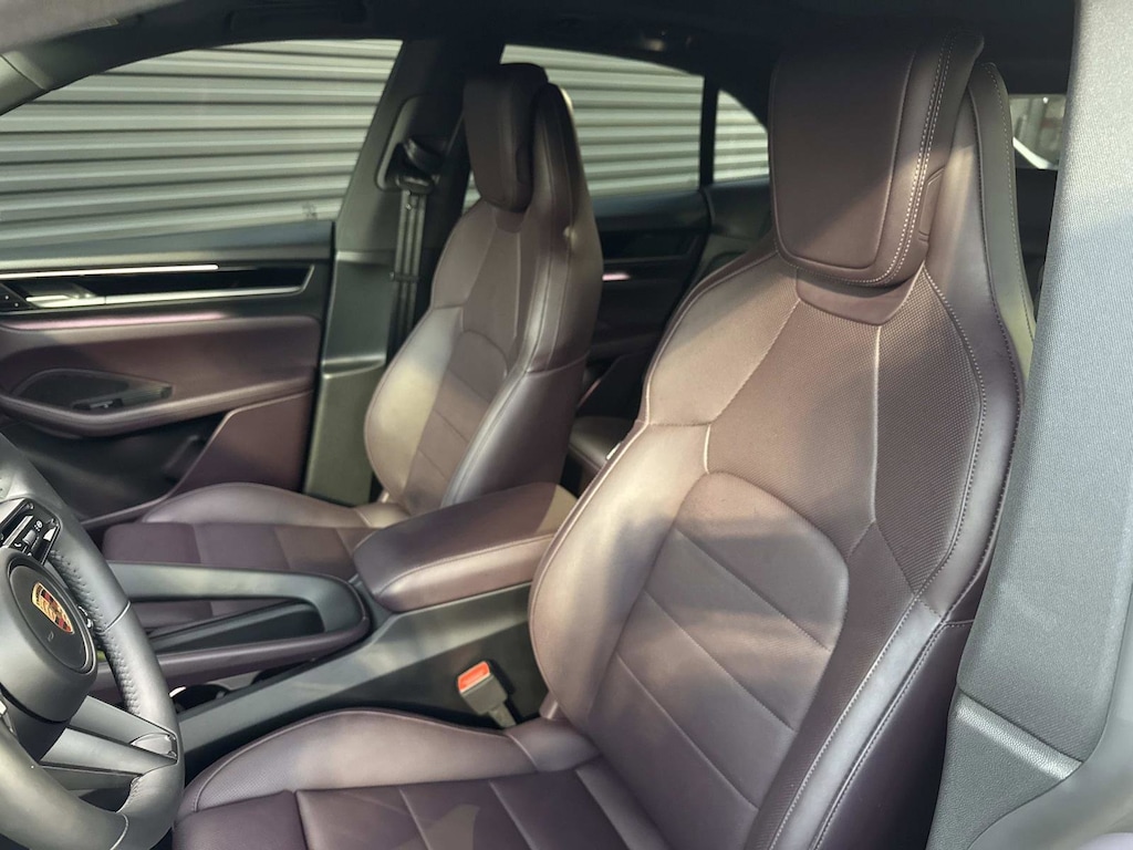Certified 2025 Porsche Macan Electric Macan EV SUV