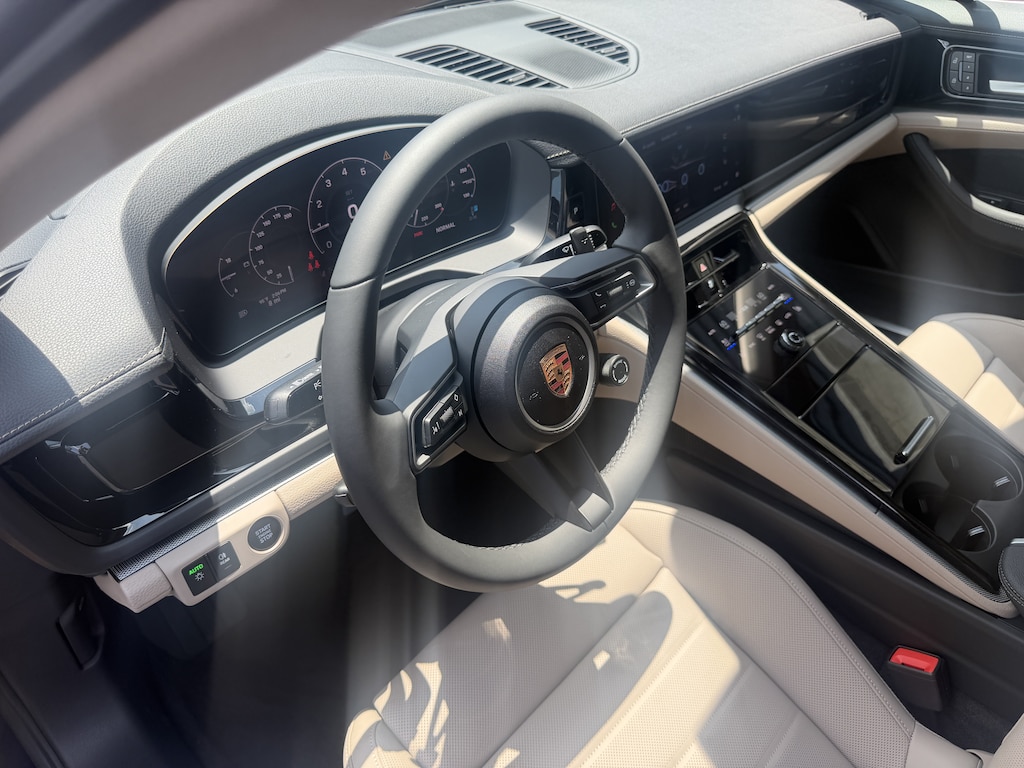 New 2026 Porsche Panamera