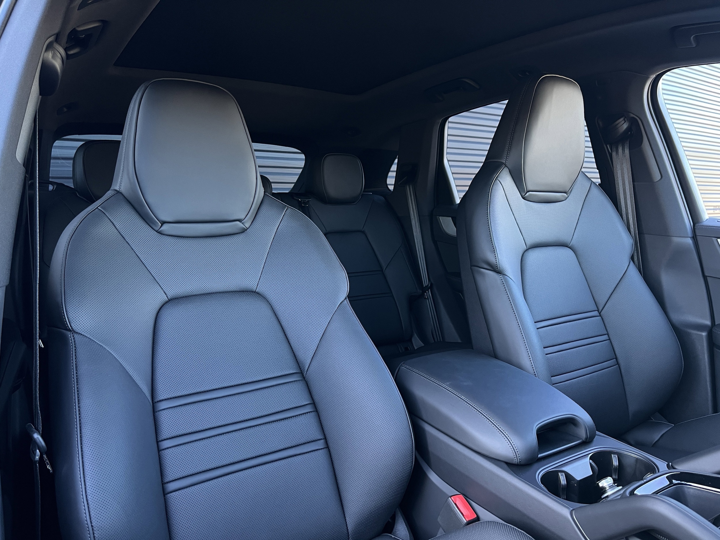2026 Porsche Cayenne Base - Photo 22