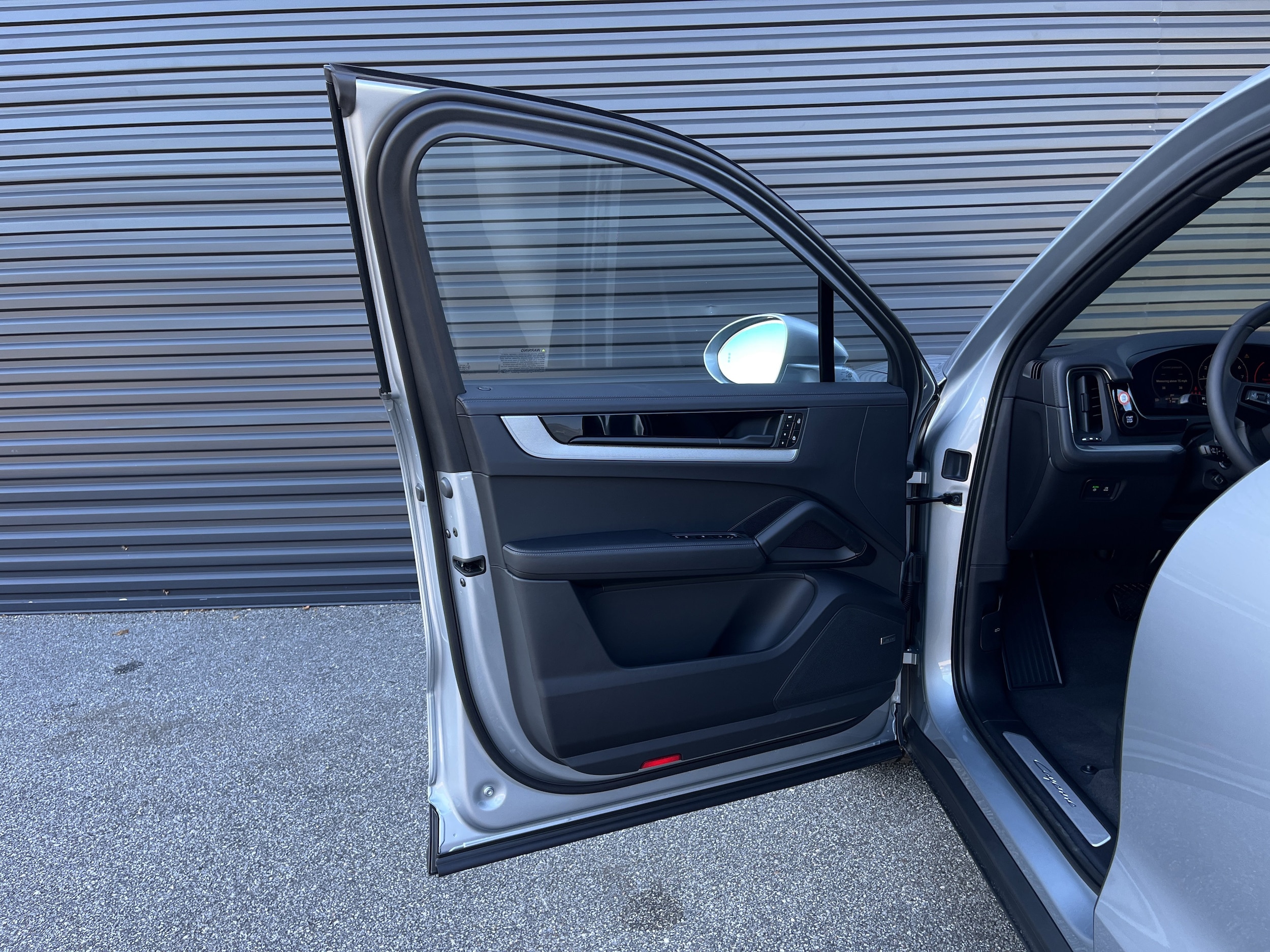 2026 Porsche Cayenne Base - Photo 24
