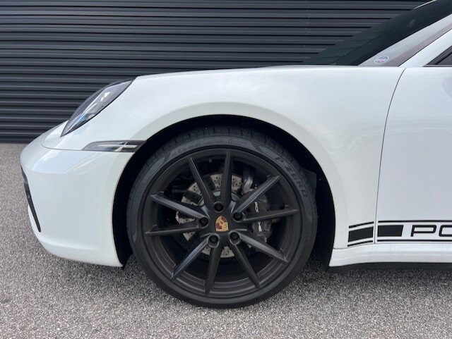 2022 Porsche 911 Coupe photo 4