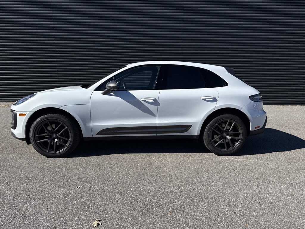 Certified 2024 Porsche Macan SUV