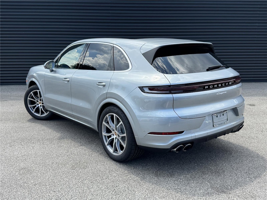 New 2025 Porsche Cayenne