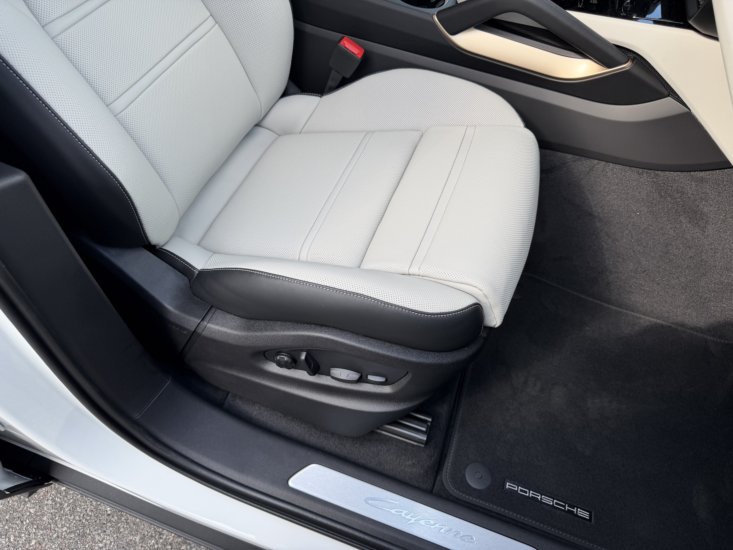 2026 Porsche Cayenne Coupe Base - Photo 22