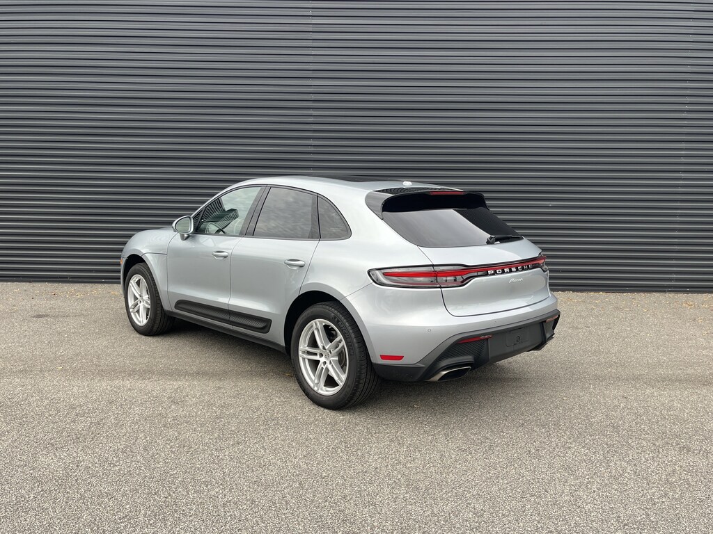 New 2025 Porsche Macan