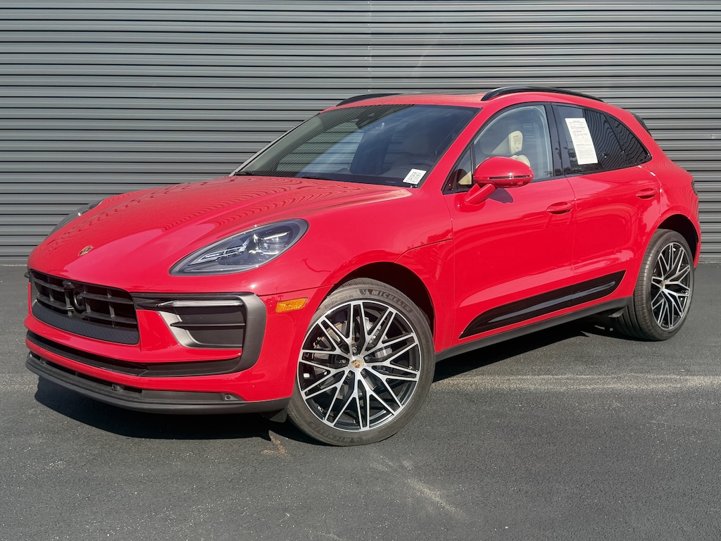 Certified 2024 Porsche Macan SUV