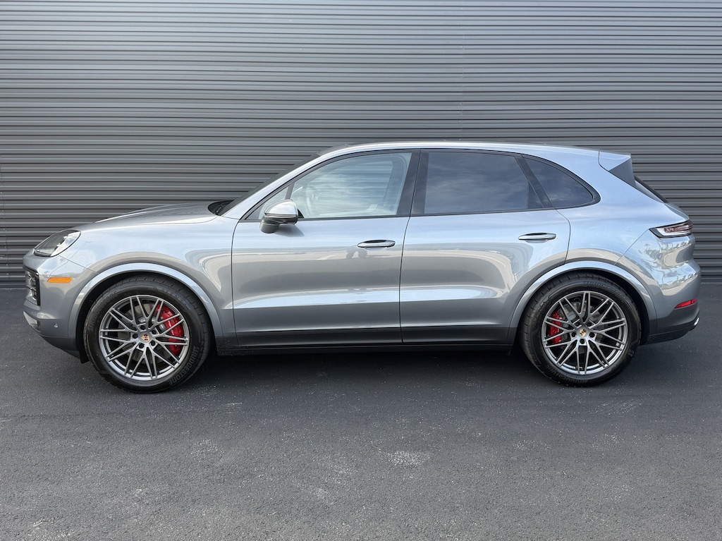 New 2026 Porsche Cayenne S