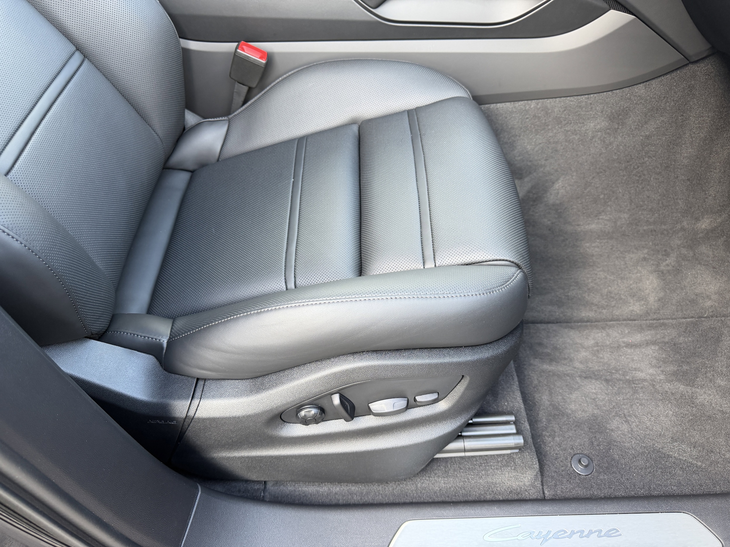 2026 Porsche Cayenne Base - Photo 20