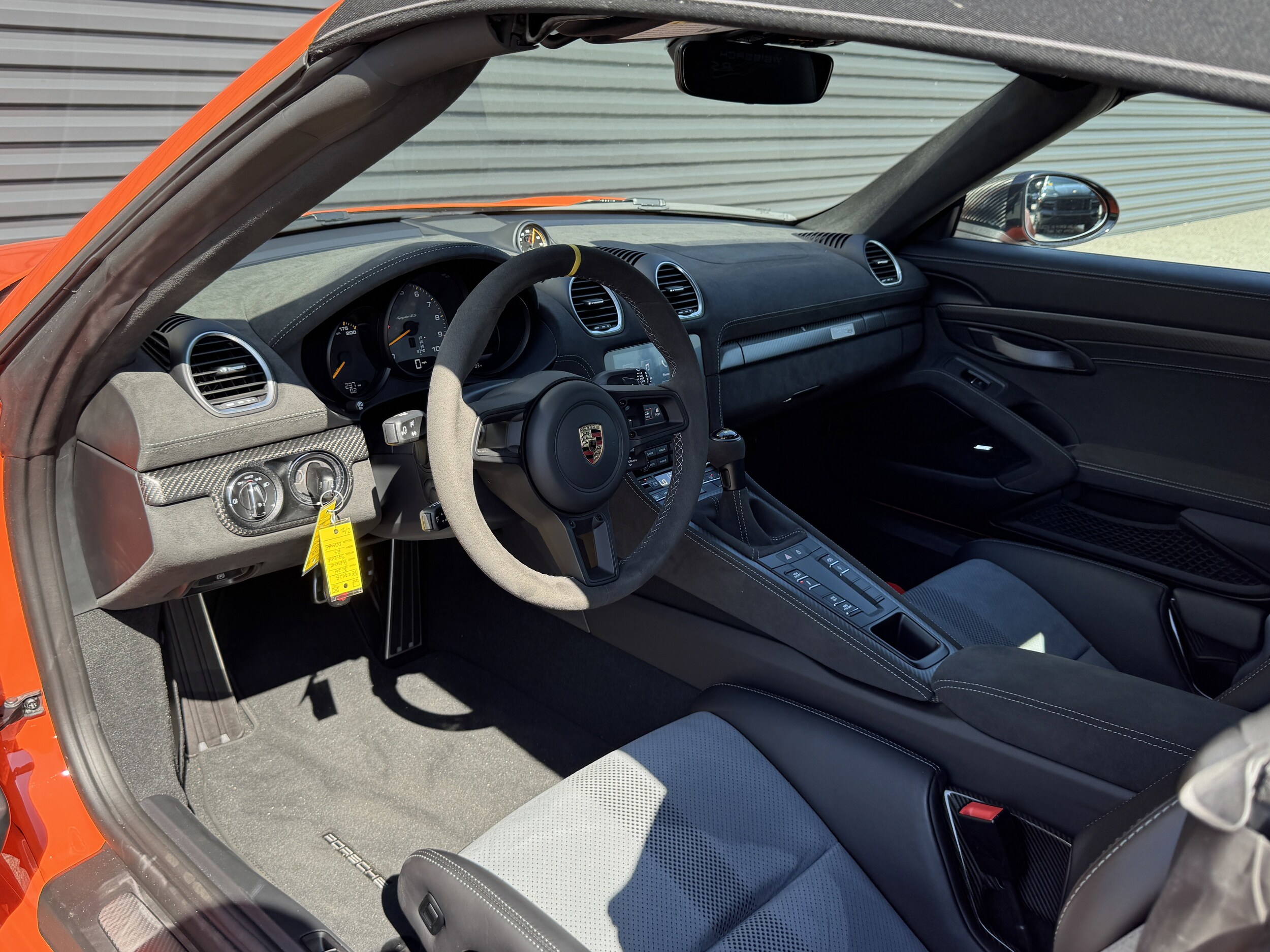 2024 Porsche Boxster Spyder photo 4