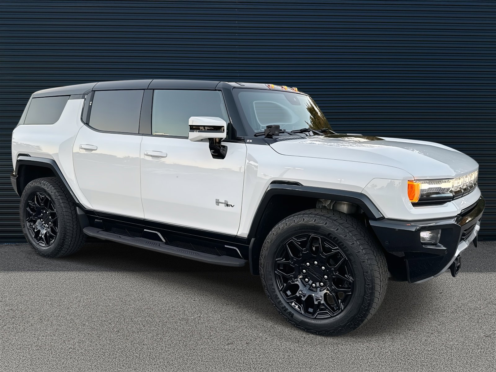 2024 GMC HUMMER EV 2X