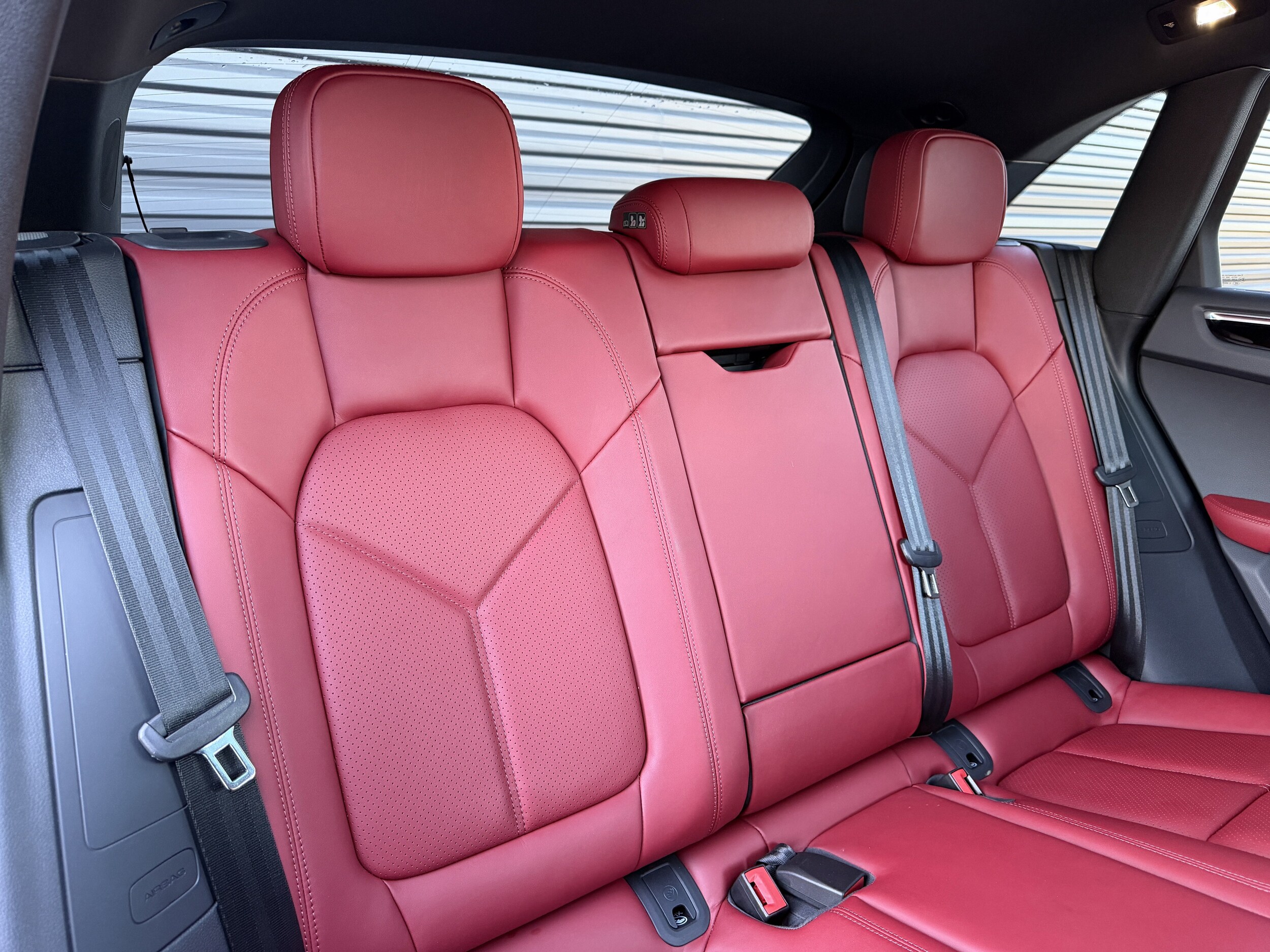 2026 Porsche Macan Base - Photo 19