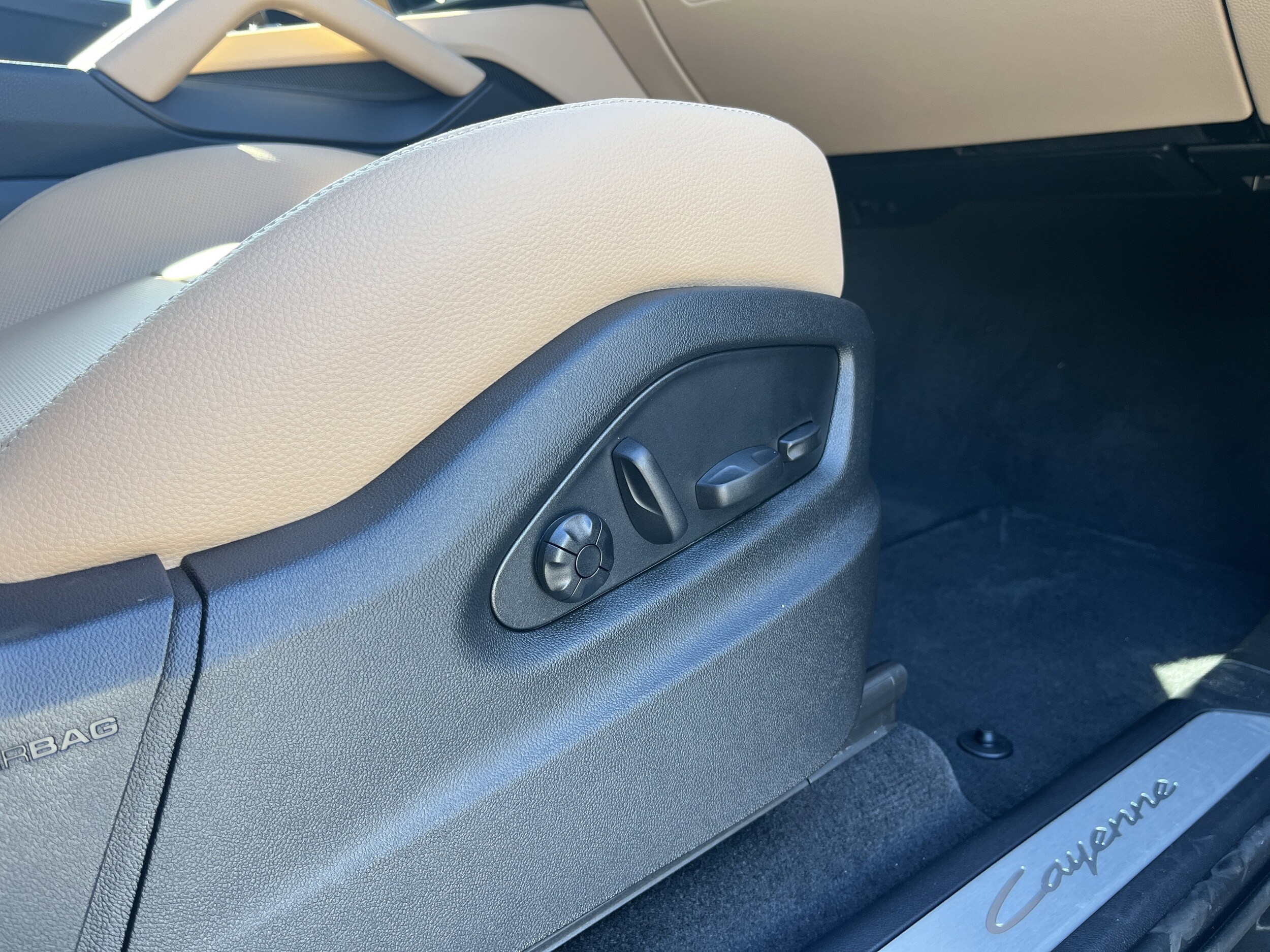 2026 Porsche Cayenne Base - Photo 25