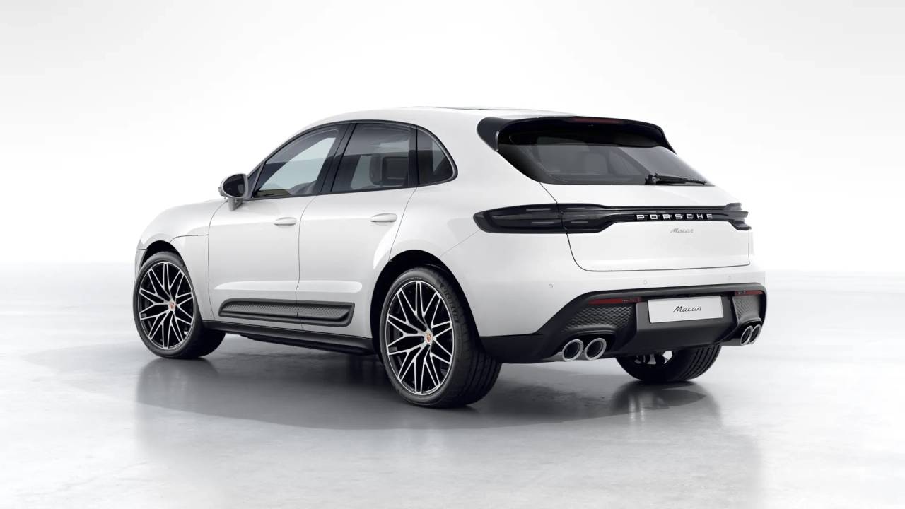 2026 Porsche Macan T photo 3