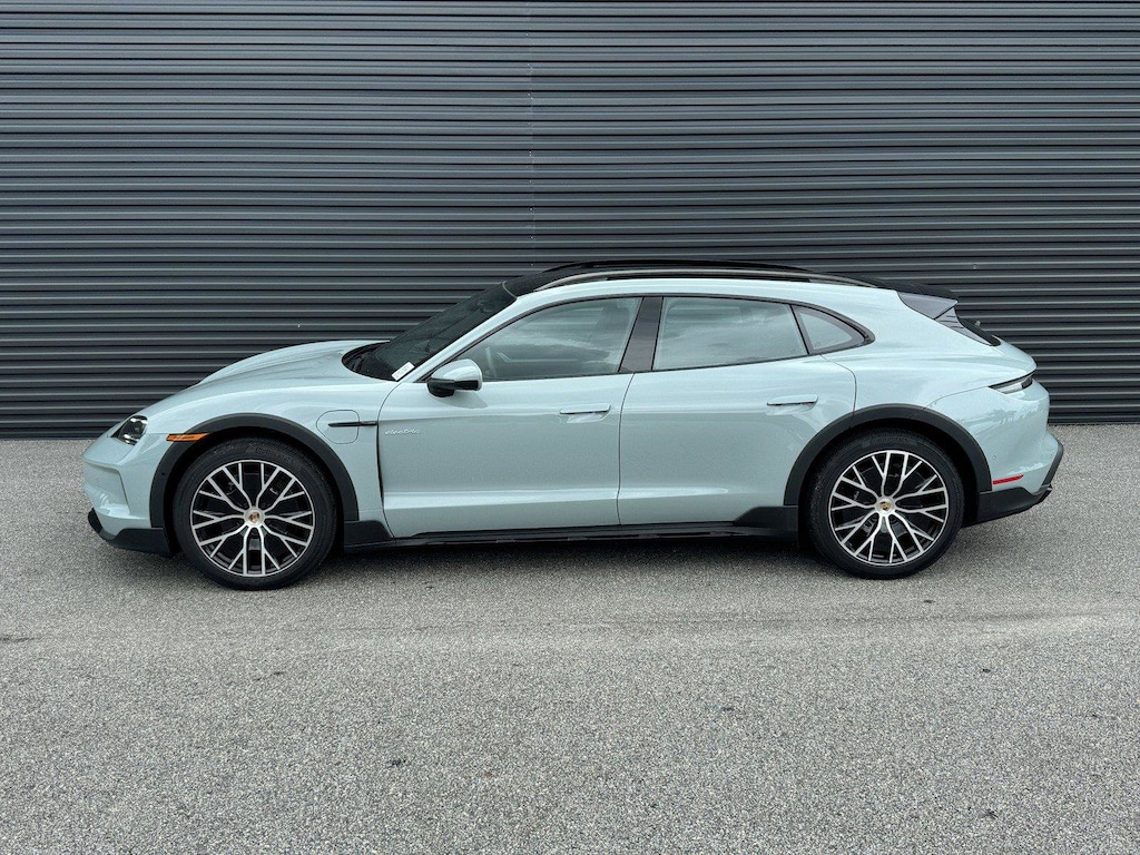 New 2025 Porsche Taycan 4S