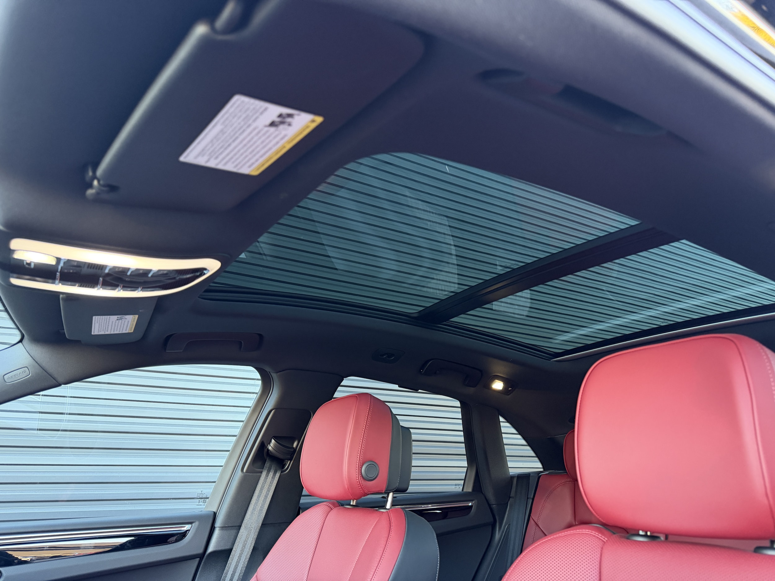 2026 Porsche Macan Base - Photo 34