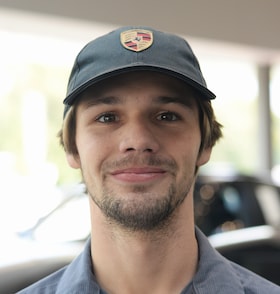 Staff member Caleb from ID_e80797289e82