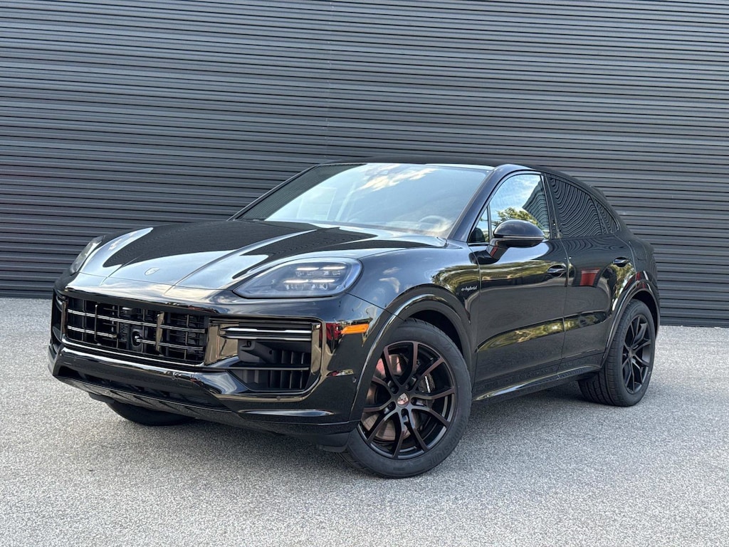 New 2026 Porsche Cayenne Turbo E-Hybrid