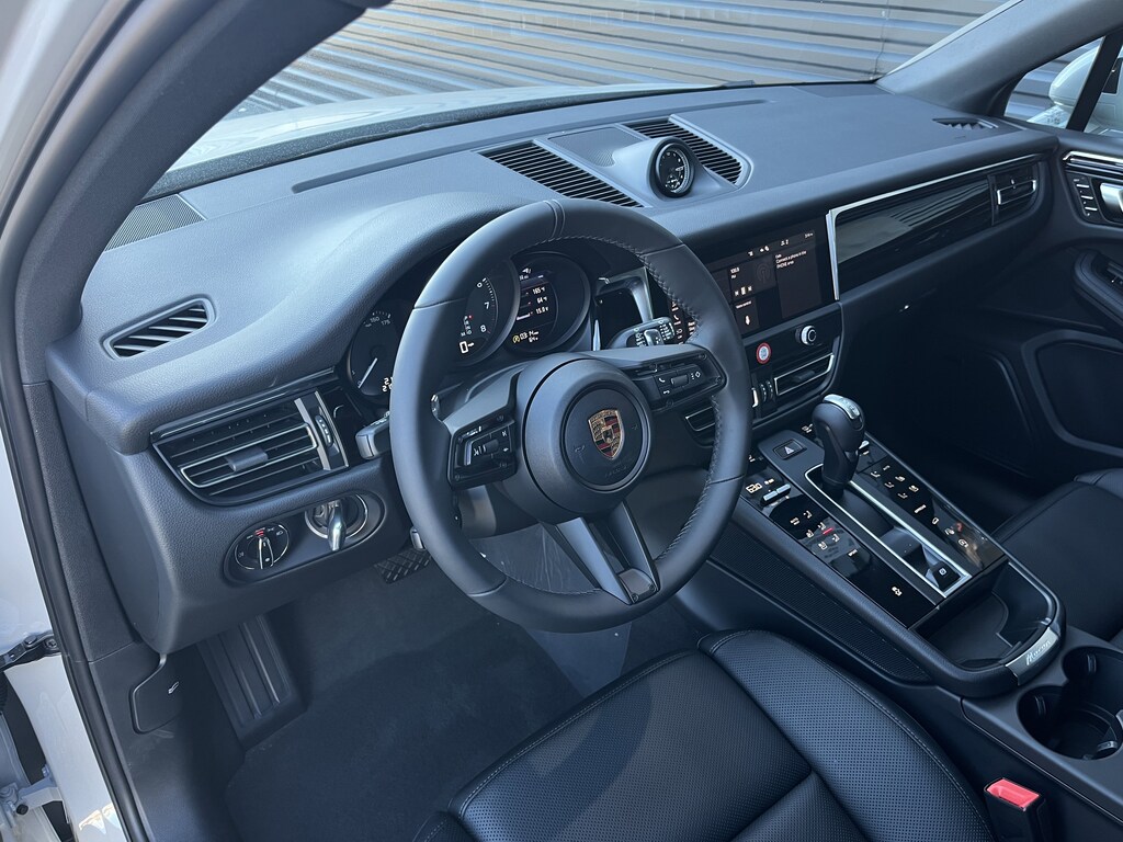 New 2026 Porsche Macan