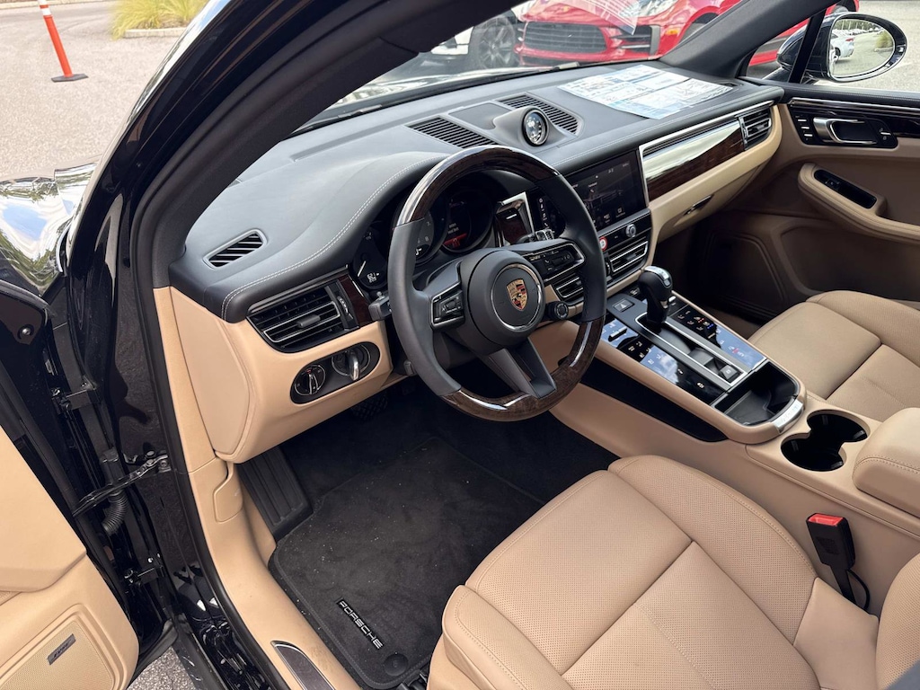 New 2025 Porsche Macan S