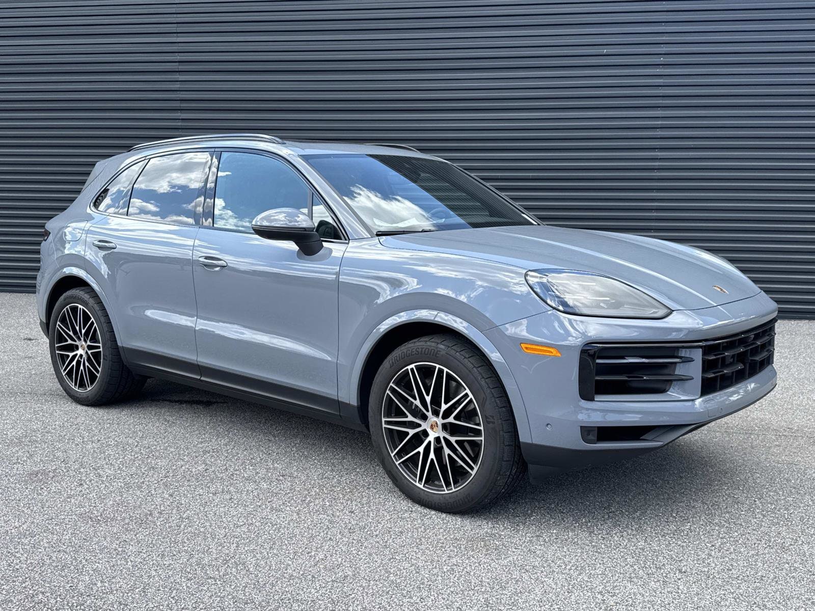 2025 Porsche Cayenne Base - Photo 10